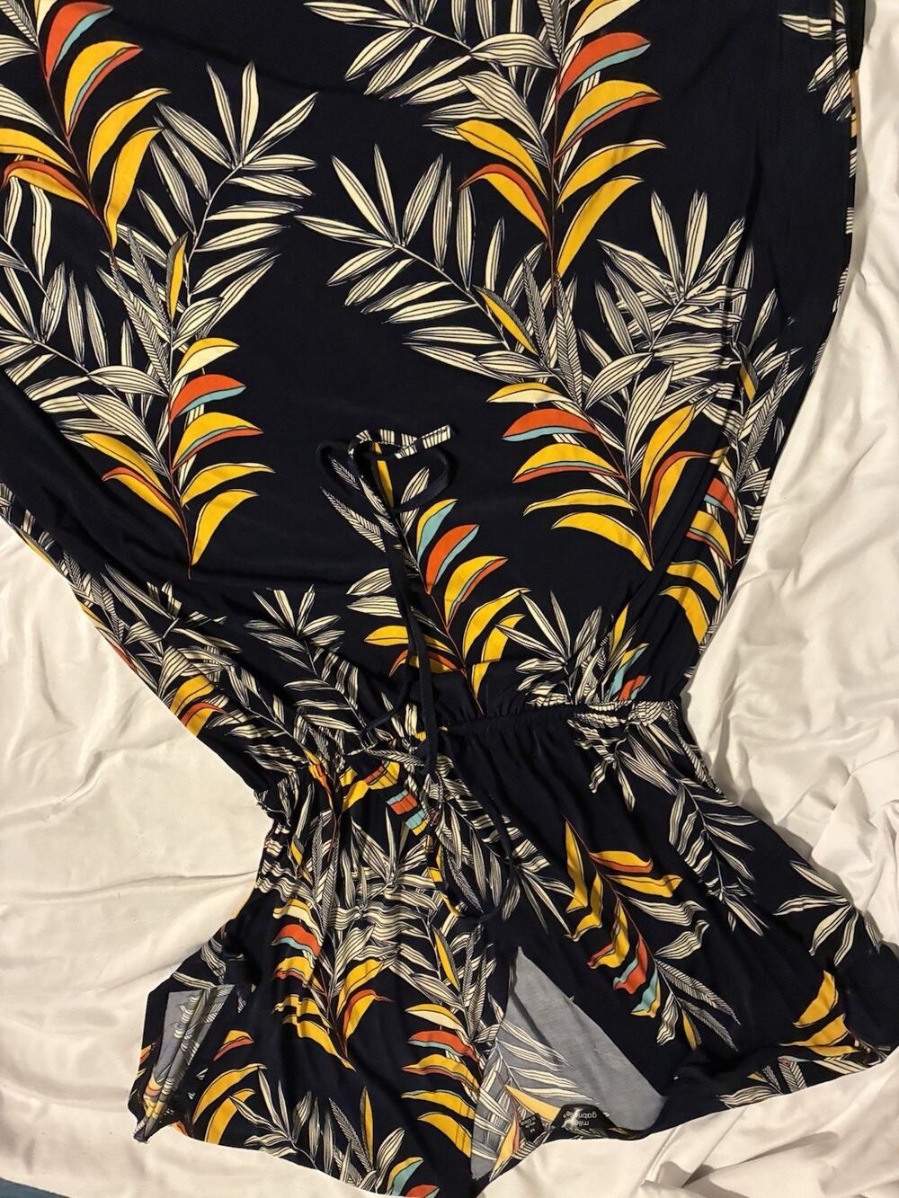 mille gabrielle Navy And Floral Maxi Dress Size Med